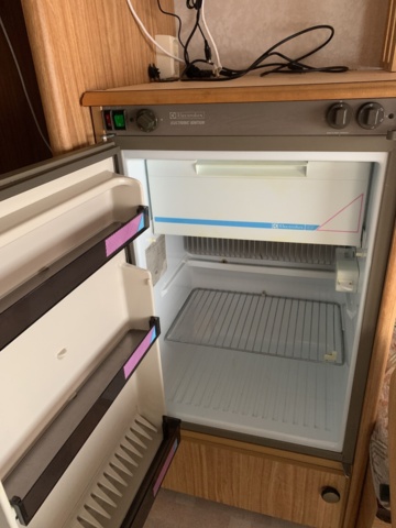 940720-31 Husvagn Polarvagnen Polar 547 GL -1990