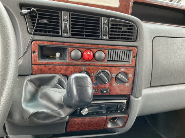 887356-22 Dethleffs 6976 Premium Class