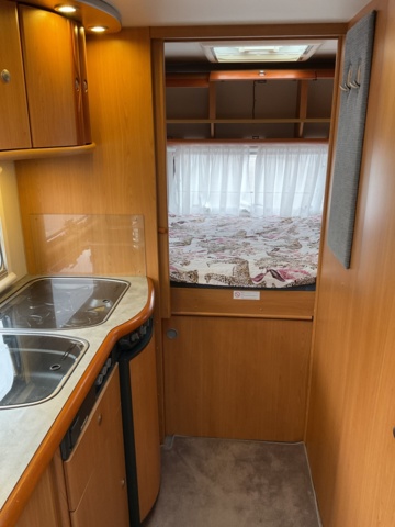 887356-33 Dethleffs 6976 Premium Class