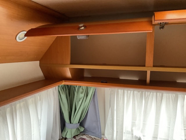 887356-41 Dethleffs 6976 Premium Class