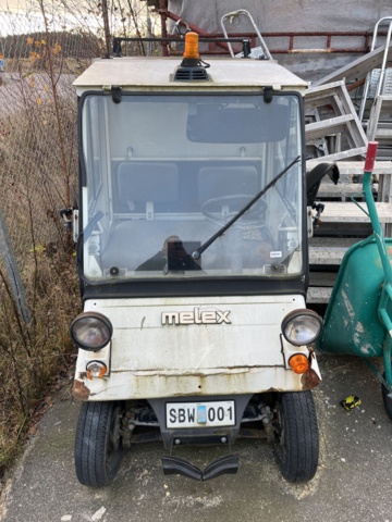 868940-2 Golf car Melex