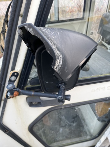 868940-11 Golf car Melex