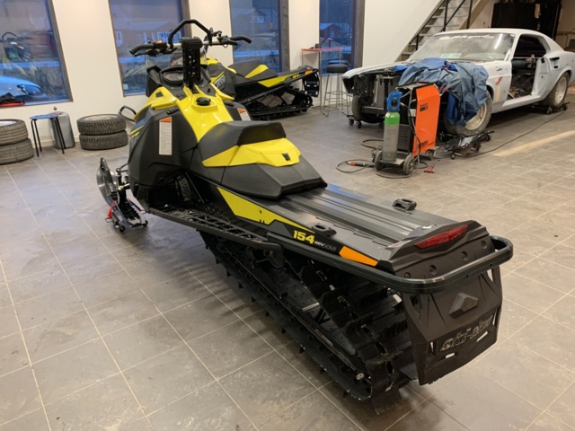 940677-7 Snowmobile Ski-Doo Summit SP 600 HO E-tec 154" - 2018