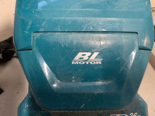 940727-3 Backpack vacuum cleaner Makita DVC260 2x18V