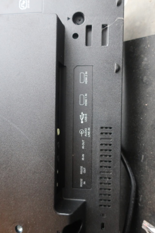 953874-10 2 LCD screens, Philips 32"