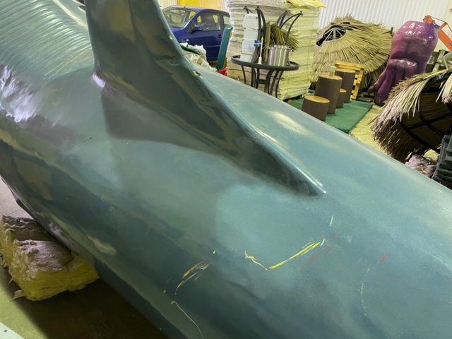 965732-9 Mega Shark / Shark 6.3 Meters Long