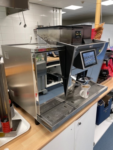 965761-4 Thermoplan Black & White Swiss Quality Coffee machine