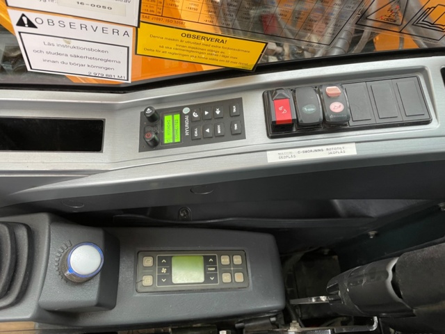 768661-18 Bandgrävare Hyundai HX145 LCR med Rototilt/grip