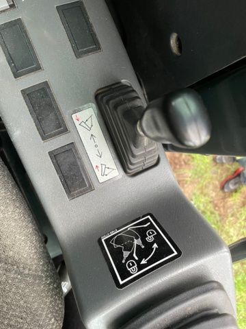 768661-32 Bandgrävare Hyundai HX145 LCR med Rototilt/grip