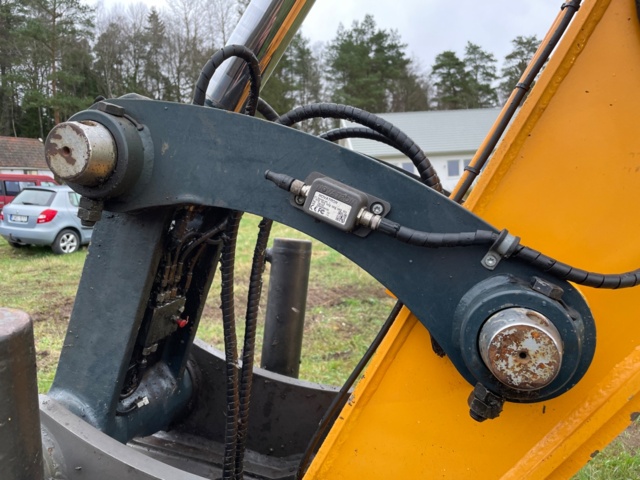 768661-41 Bandgrävare Hyundai HX145 LCR med Rototilt/grip