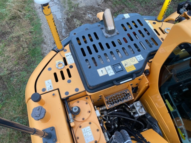 768661-45 Bandgrävare Hyundai HX145 LCR med Rototilt/grip