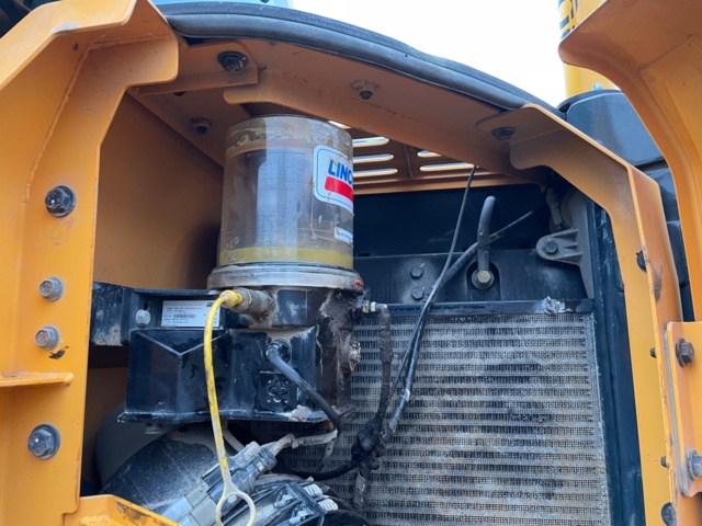 768661-52 Bandgrävare Hyundai HX145 LCR med Rototilt/grip