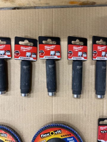 966051-11 Assortment of various tools