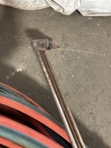 946802-8 Various gas bells, nozzles and hoses