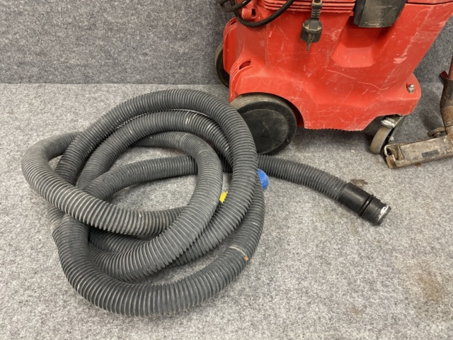 946809-4 Hilti wet and vacuum cleaner VC 40-U