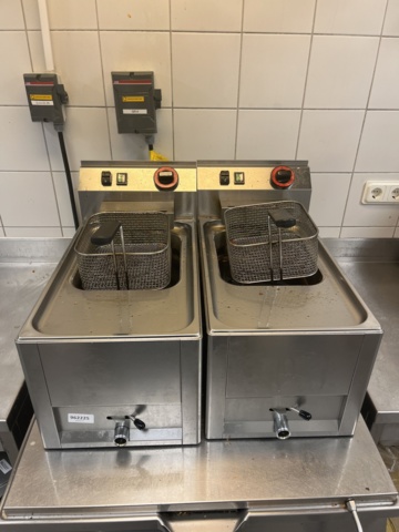 962225-2 Fryers RedFox 2 pieces