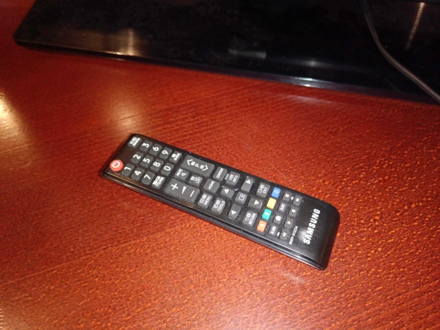 754436-2 43" Samsung 4K UHD flat TV (Hospitality TV)