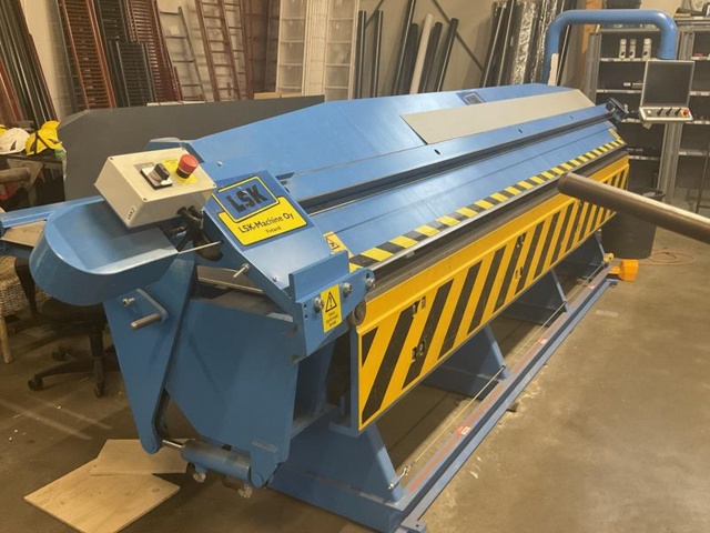 966757-1 LSK HK-40 CNC Folding Machine