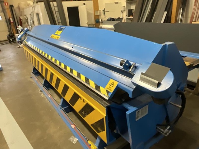 966757-26 LSK HK-40 CNC Folding Machine