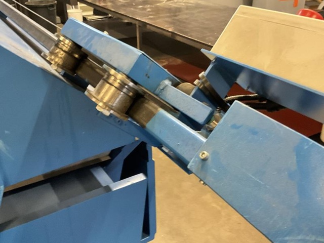 966757-30 LSK HK-40 CNC Folding Machine