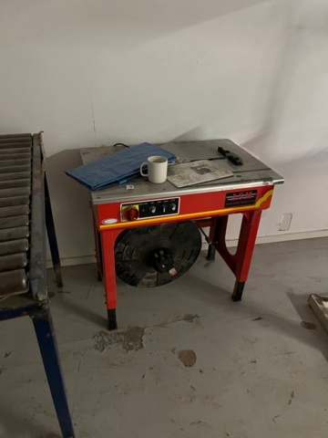 966959-2 ASM Band machine and work table