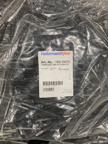 966322-2 Stool with cable ties Hellermann Tyton 150-76079