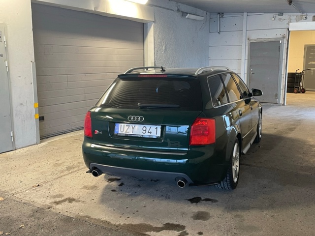 764705-6 Audi S4 Avant 4.2 V8 quattro - 2004