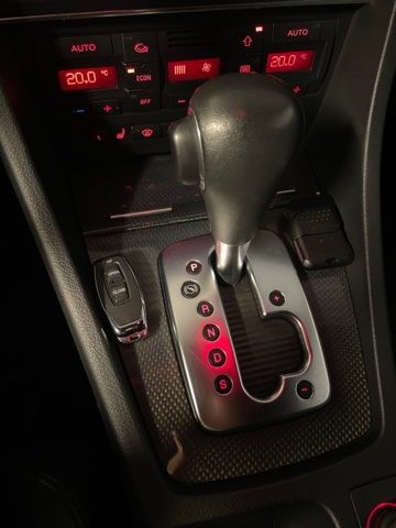 764705-23 Audi S4 Avant 4.2 V8 quattro - 2004