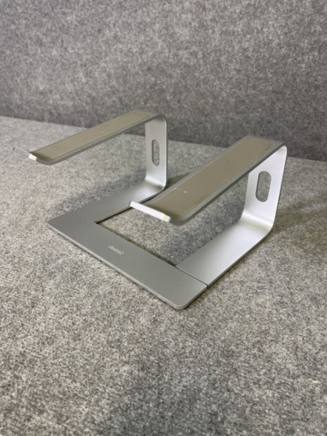 921696-15 Laptop, Apple, MacBook Pro 16" 1 TB, 2019 - Shipping included!