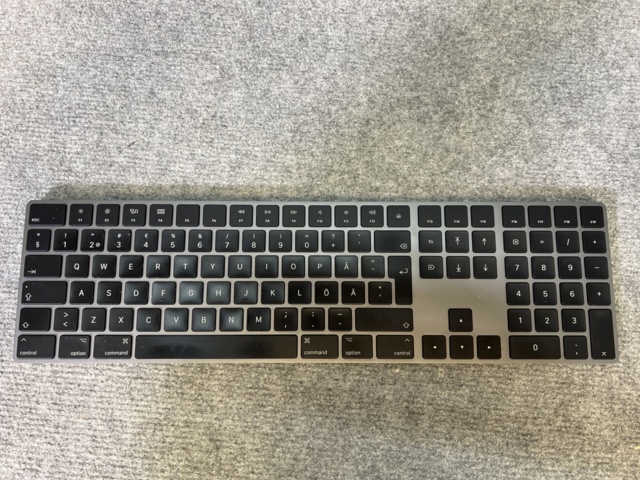 921696-16 Laptop, Apple, MacBook Pro 16" 1 TB, 2019 - Shipping included!