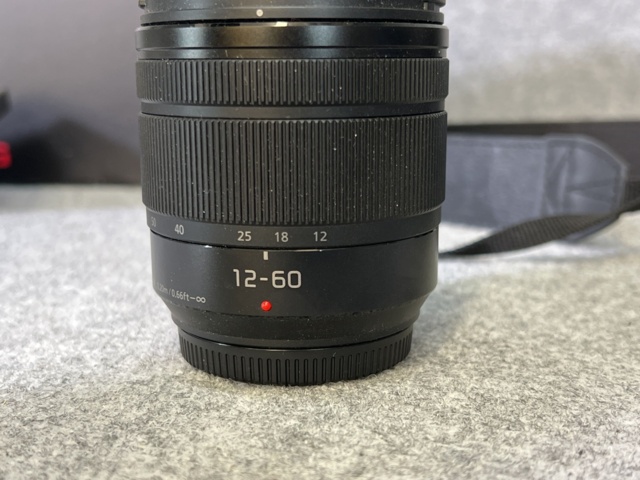 921708-10 System camera, Panasonic Lumix DC-GH5M + lens and tripod - Shipping included!