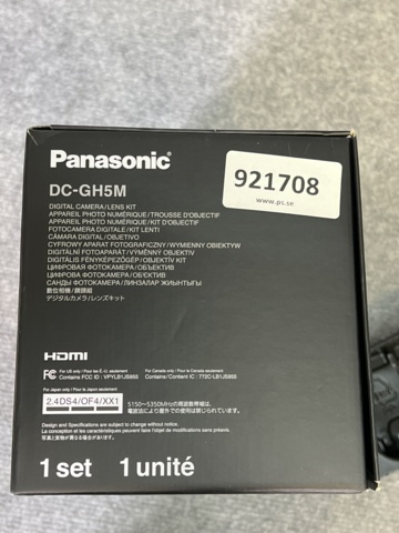 921708-13 System camera, Panasonic Lumix DC-GH5M + lens and tripod - Shipping included!