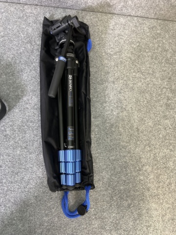 921708-15 System camera, Panasonic Lumix DC-GH5M + lens and tripod - Shipping included!