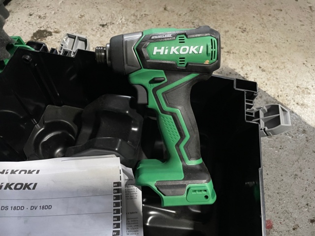 967212-4 Nut driver Hikoki DS 18DD without battery and charger - mint condition