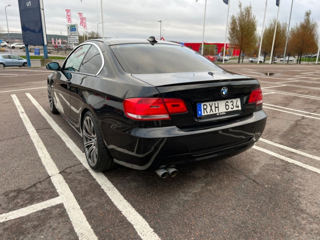 950648-3 BMW 330d xDrive Coupé - 2009