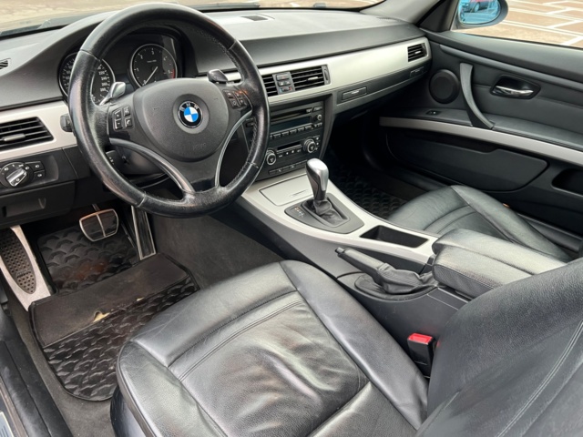 950648-11 BMW 330d xDrive Coupé - 2009