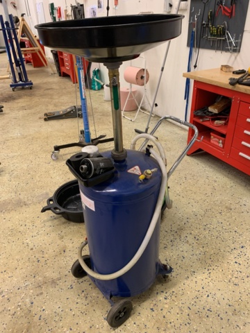 940759-2 Waste oil collector and 3 collection containers