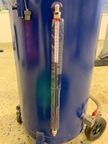 940759-4 Waste oil collector and 3 collection containers