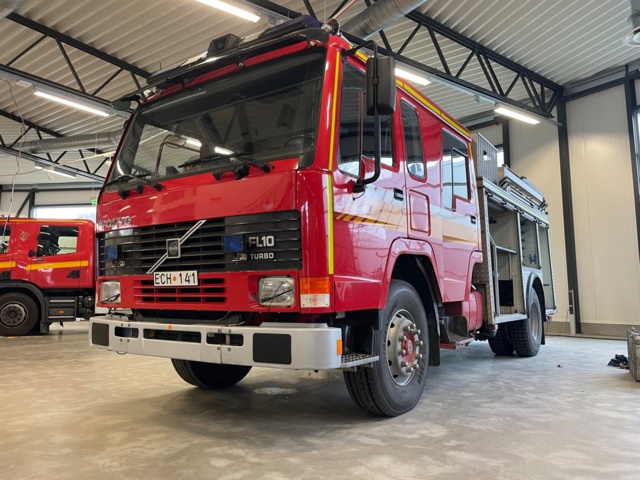 Volvo FL10 - Släckbil - Auktioner online - Nätauktioner ...