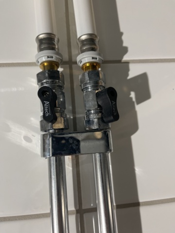 962305-7 Stainless steel workbench with sink