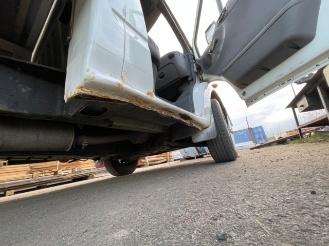 968044-4 Ford Transit T350 Chassis Cab 2.4 TDE RWD - 2003