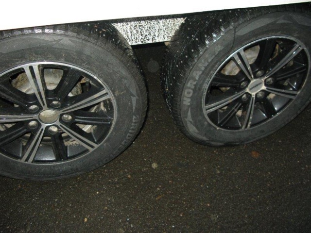 805777-9 Horse trailer MAXIMUS 2.0 HUMBAUR