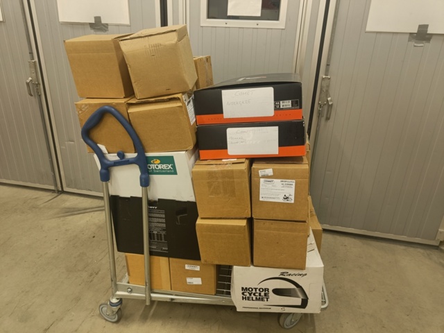 887544-1 Lot of new variators and variator accessories (Comet)