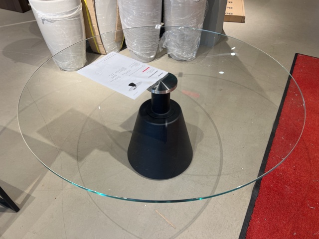 964268-1 Coffee table Madrid BoConcept