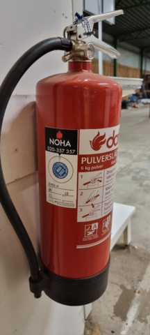 946510-3 5 fire extinguishers