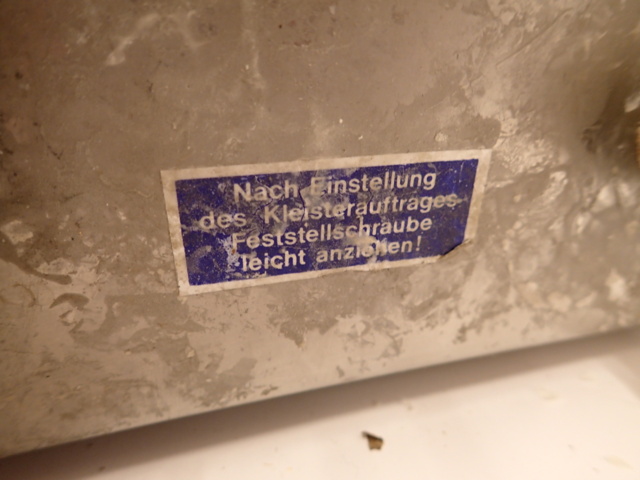 862084-5 Wallpaper pasting machine. Tapo-fix CB 70