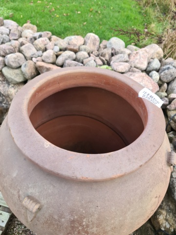 939352-6 Large red-brown clay pot without drainage hole