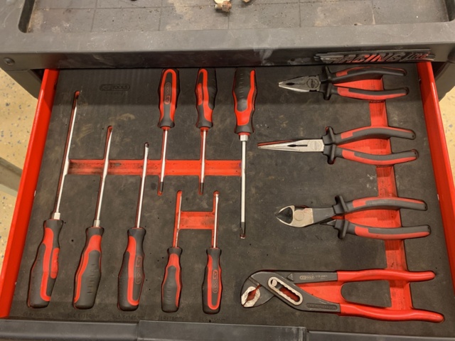 940793-3 Verktygsvagn KS Tools Racing Line inkl. innehåll