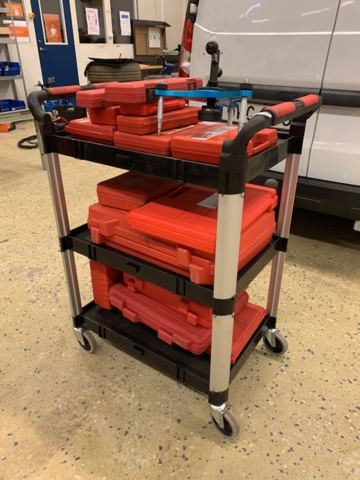 940799-2 Workshop trolley with 17 tool kits from Biltema