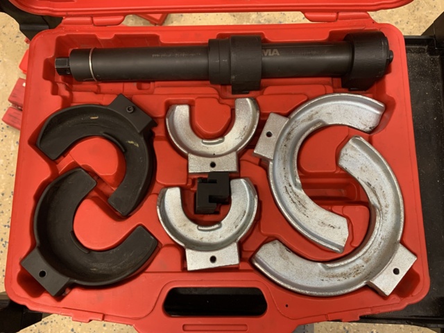 940799-25 Workshop trolley with 17 tool kits from Biltema